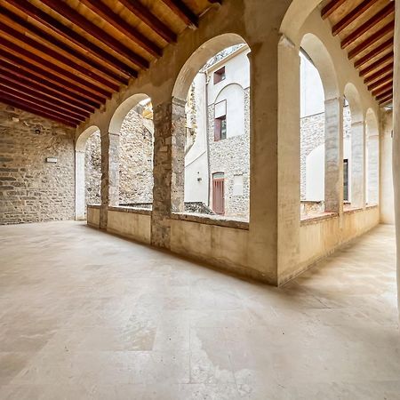 Can Cintet 1 Apartamento En La Plaza De Besalu Exterior photo
