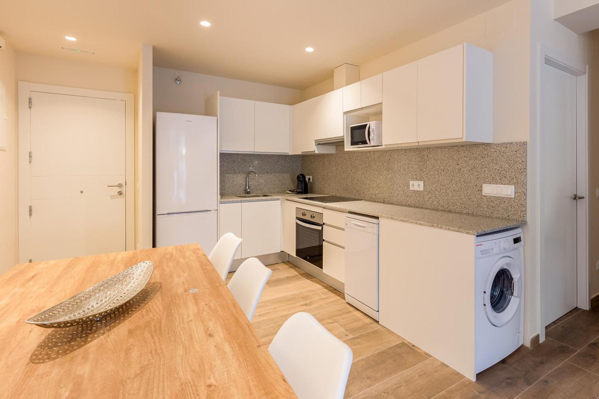 Can Cintet 1 Apartamento En La Plaza De Besalu Exterior photo