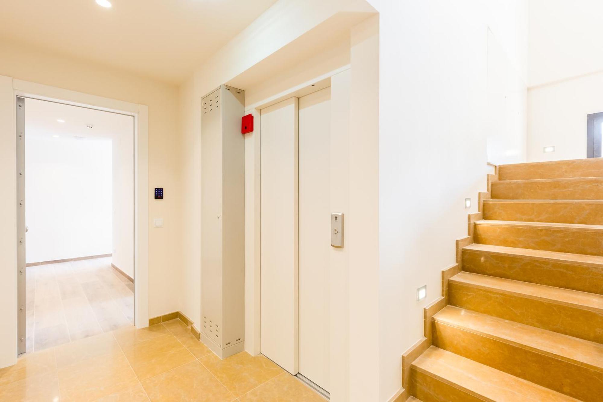 Can Cintet 1 Apartamento En La Plaza De Besalu Exterior photo